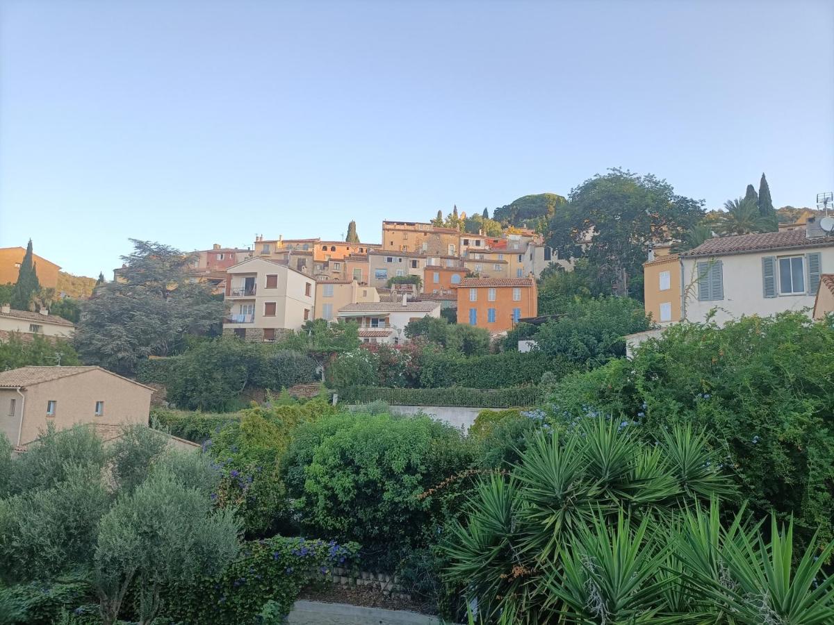 Studio Bormes Village ภายนอก รูปภาพ